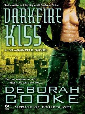 Book cover of Darkfire Kiss