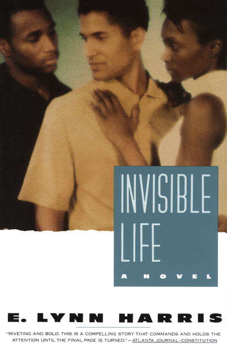 Book cover of Invisible Life