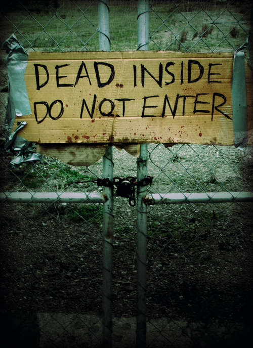 Book cover of Dead Inside: Do Not Enter