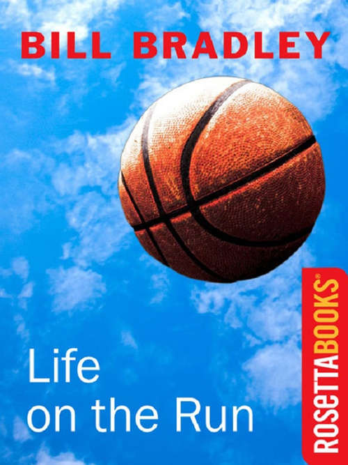 Book cover of Life on the Run (Digital Original) (Transaction Large Print Ser.)