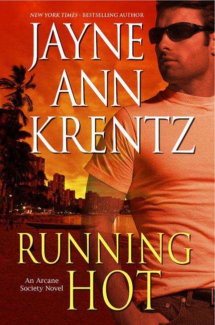 Book cover of Running Hot (Arcane Society #5)