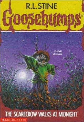 The Scarecrow Walks at Midnight (Goosebumps #20)