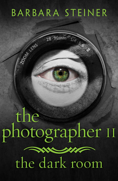 Book cover of The Photographer II: The Dark Room
