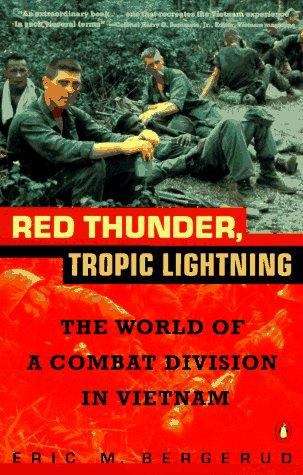 Book cover of Red Thunder Tropic Lightning: The World Of A Combat Division In Vietnam