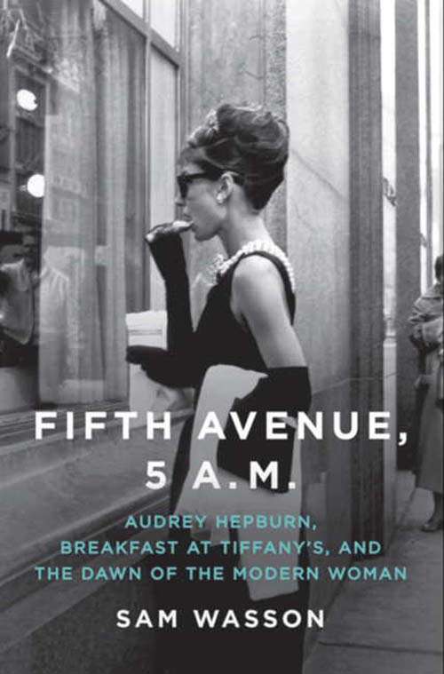 Book cover of Fifth Avenue, 5 A.M.