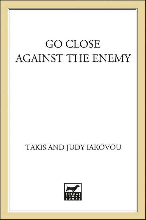 Book cover of Go Close Against the Enemy (Nick and Julia Lambros Mysteries)