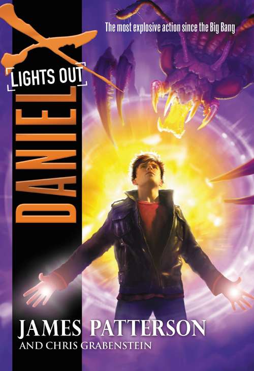 Book cover of Daniel X: Lights Out