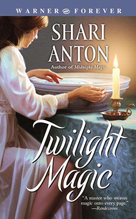 Book cover of Twilight Magic