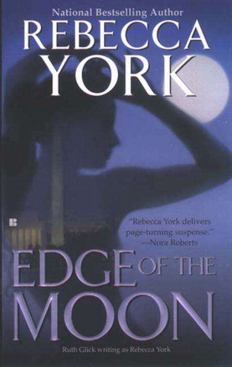 Book cover of Edge Of The Moon (Moon Series #2)