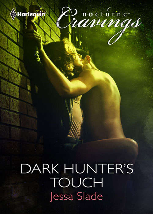 Book cover of Dark Hunter's Touch