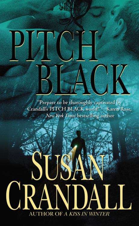Book cover of Pitch Black