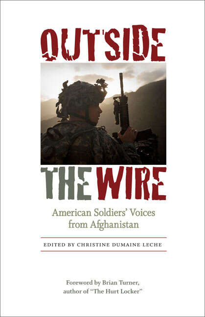 Book cover of Outside the Wire: American Soldiers' Voices from Afghanistan