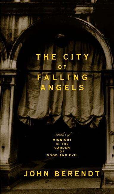 The City of Falling Angels: A Venice Story