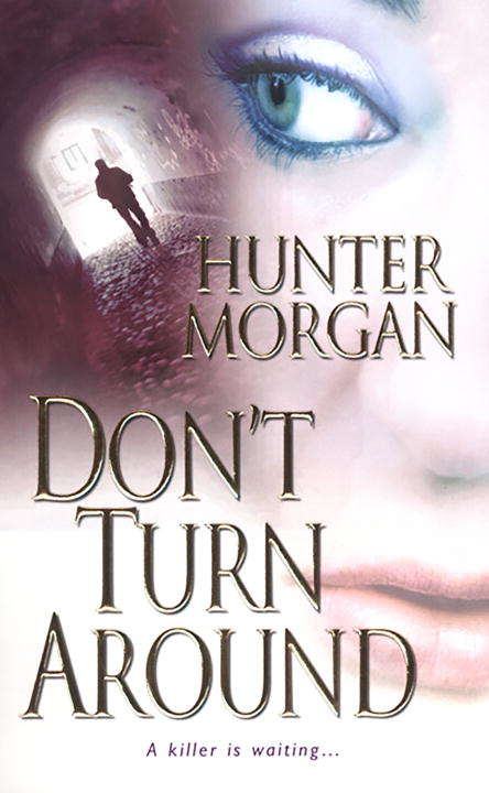 Book cover of Don't Turn Around